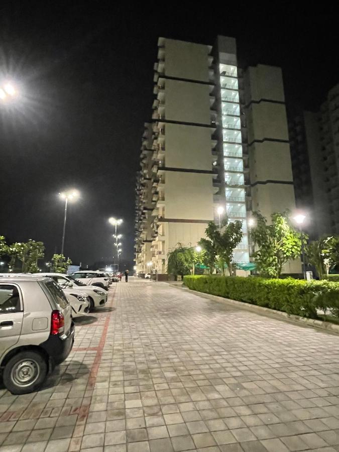Alankrita Homes Lucknow Exteriör bild